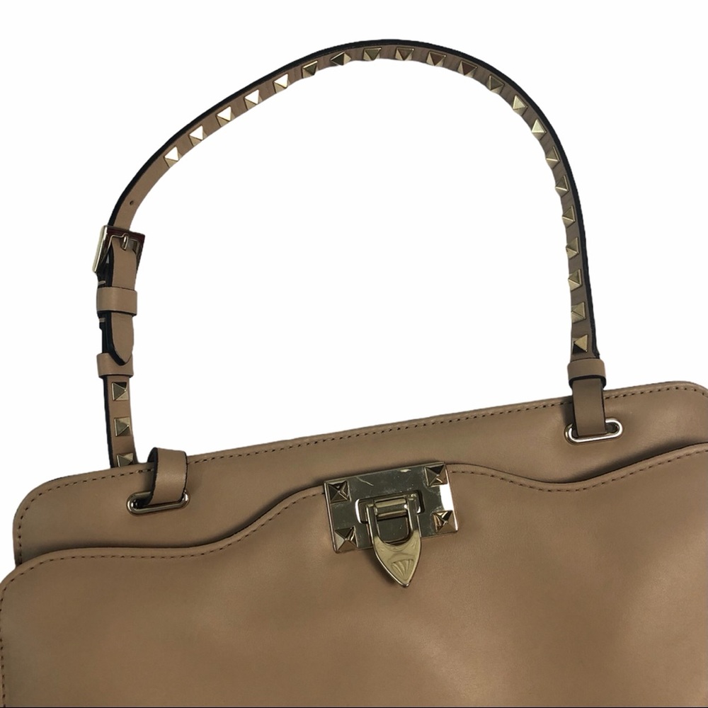 Valentino Garavani tan leather stud shoulder bag - Picture 5 of 7